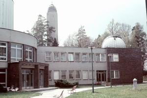 Smrem k zpadn kopul. Foto J. Ciesla.
