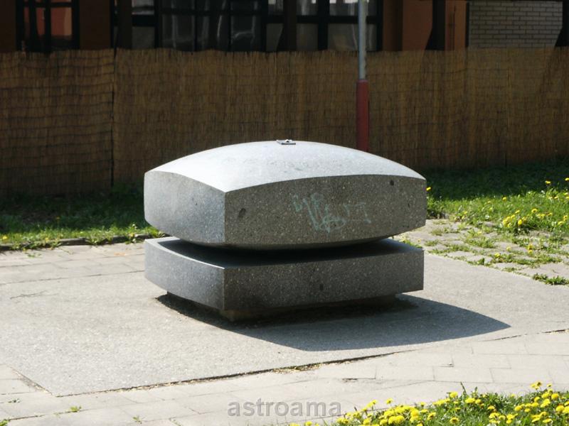holesov04